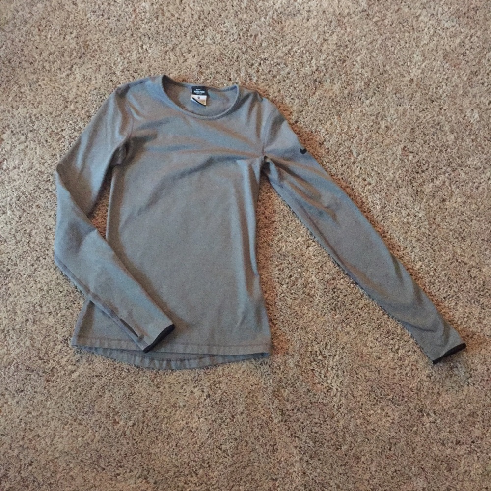 Nike Pro Long Sleeve (xs)